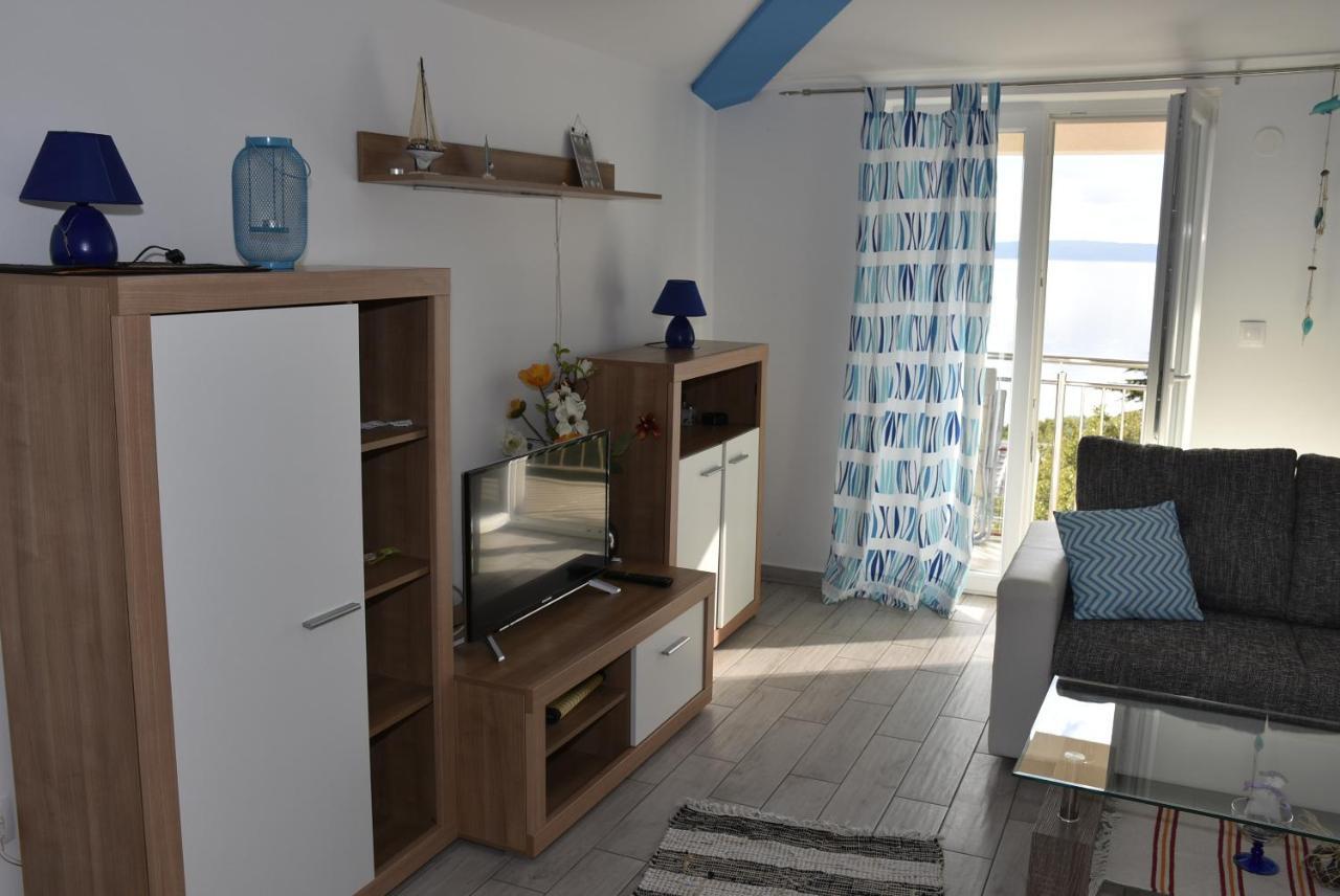 Apartmani Mira 클레노비차 외부 사진